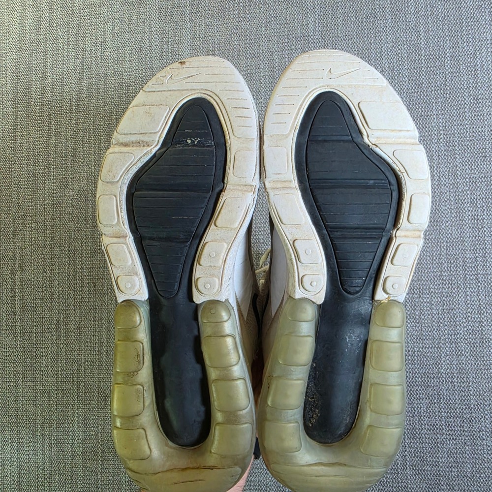 Nike Air Max 270 Sneakers Womens 7 Tan White AH6789-100 Running Shoes - Picture 6 of 7